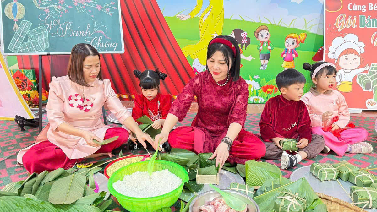 gen n z7031111453386 65126ac554d8dd5e3155066436b7bb8c